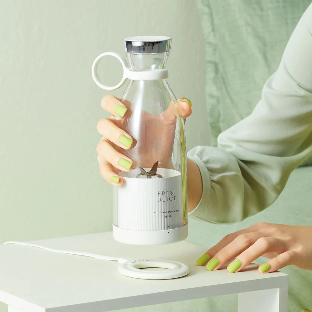 Portable Smoothie Blender Bottle